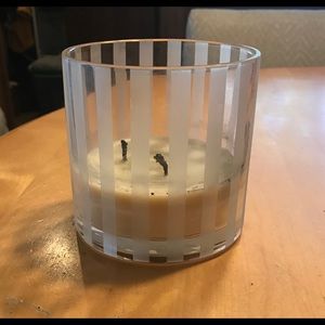 Henri Bendel candle